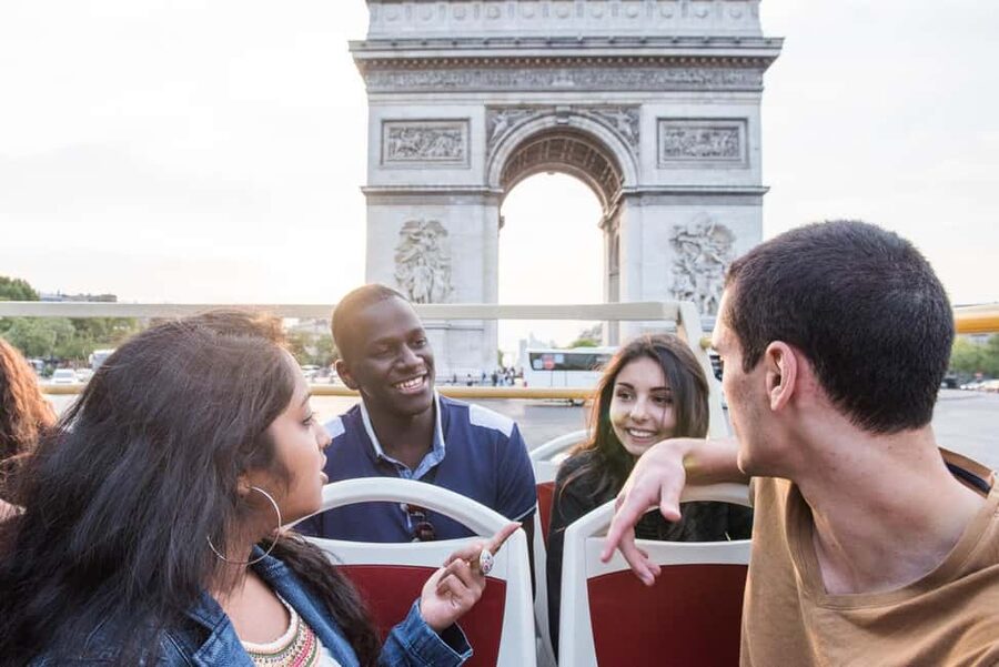 Paris: Arc de Triomphe Ticket & Big Bus Hop-on Hop-off Tour - Where you start, and how the Arc stop fits in