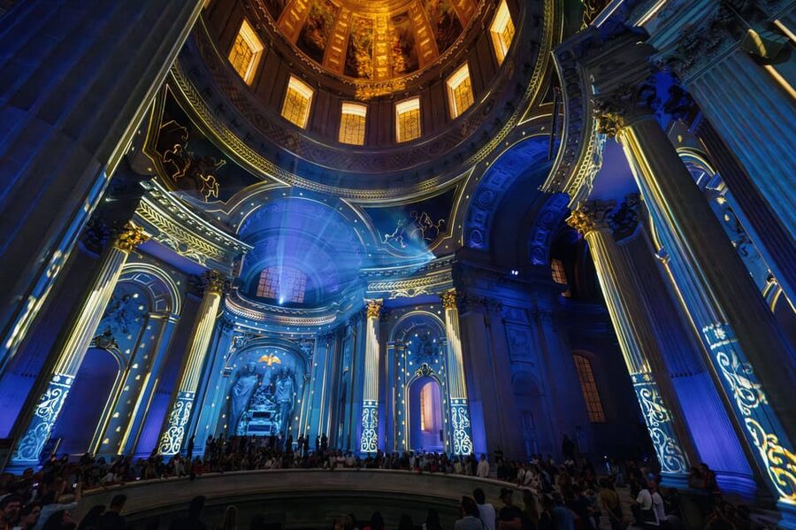 Paris: Aura Invalides Immersive Experience Entry Ticket - Who should book this show, and who might want to skip it