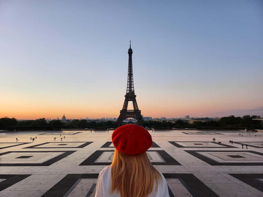 Paris Before the Crowds: Sunrise Bike Tour with Breakfast - The Quiet Ride Along the Seine and Alexander III Bridge