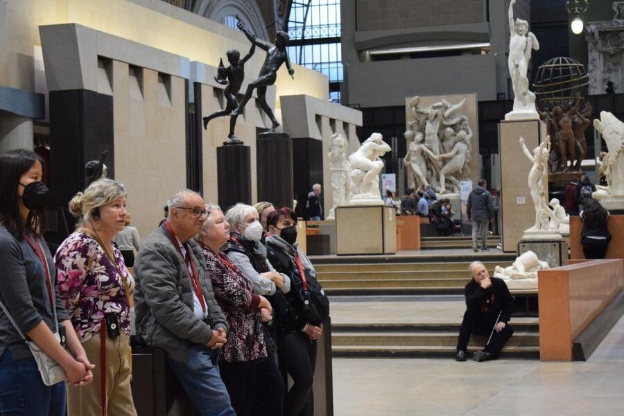 Paris: Best of Orsay Museum Small Group Tour with Tickets - Small-group size and guide quality, the real engine of this experience