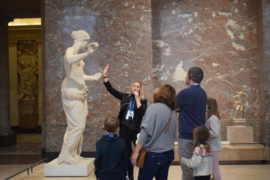 Paris: Best of the Louvre Guided Tour with Pre-booked Ticket - Inside the Louvre: What the 2-Hour Guided Route Really Covers