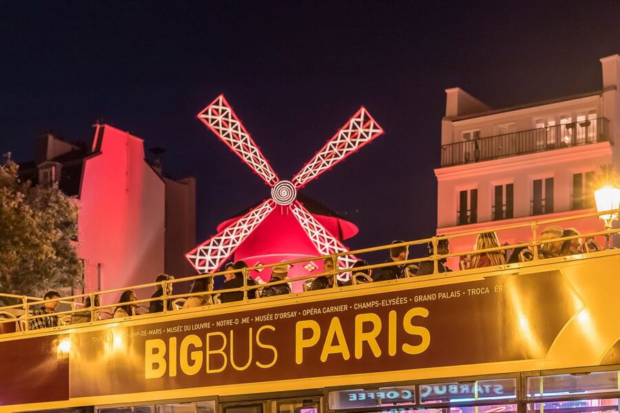 Paris: Big Bus Panoramic Night Tour by Open-Top Bus - Finding the bus at 156 Avenue des Champs-Élysées (and why location helps)