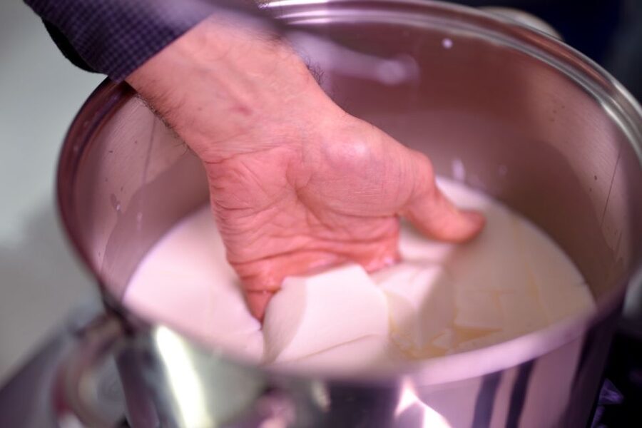 Paris: Butter and Cheesemaking Workshop - Tastings With Wine: The Finish That Locks It In