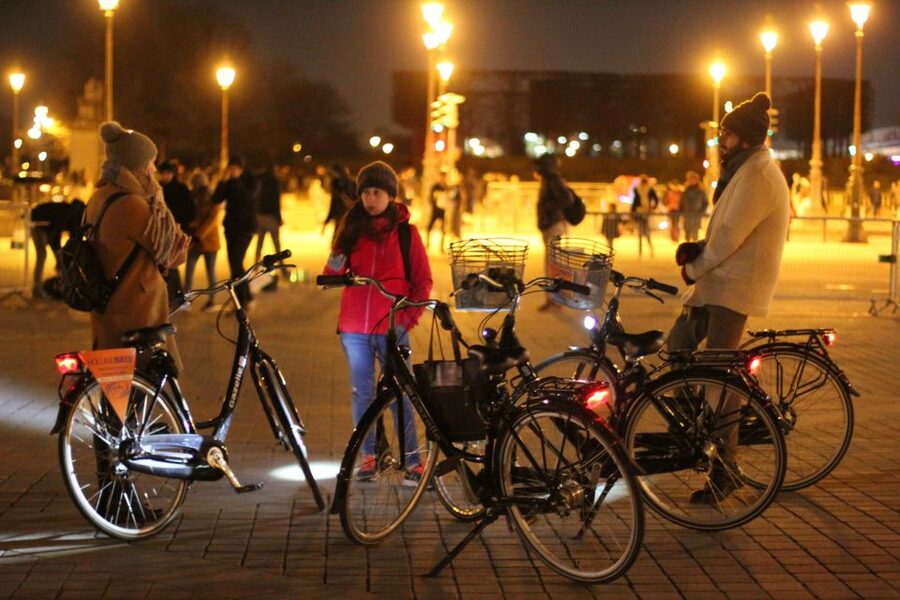 Paris By Night: 3-Hour Guided Bike Tour - Price and Value: Is $51 for a Guided Bike Tour a Good Deal?