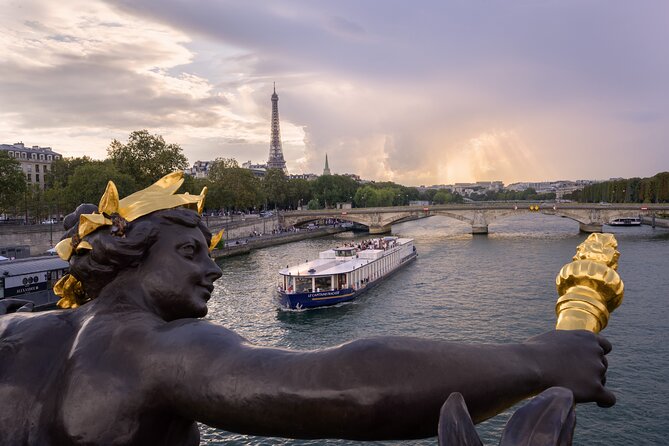 Paris Capitaine Fracasse 3 Course Seine River Dinner Cruise - Your 3-course dinner: what you’ll likely taste