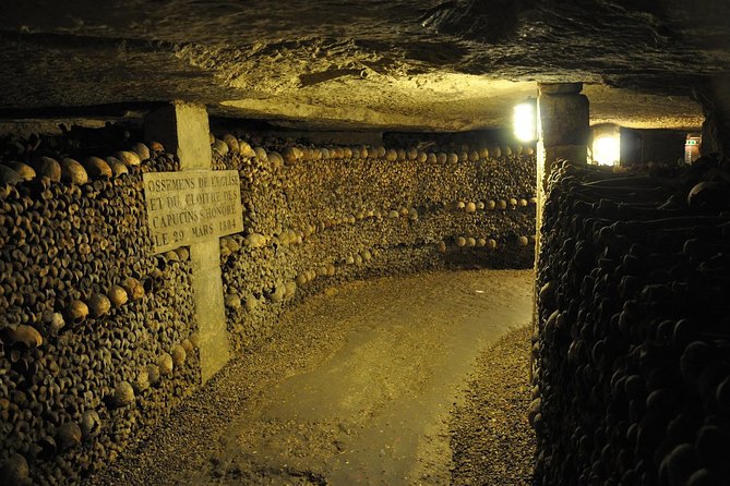 Paris Catacombs Guided Tour - Sound, pace, and the one potential hiccup