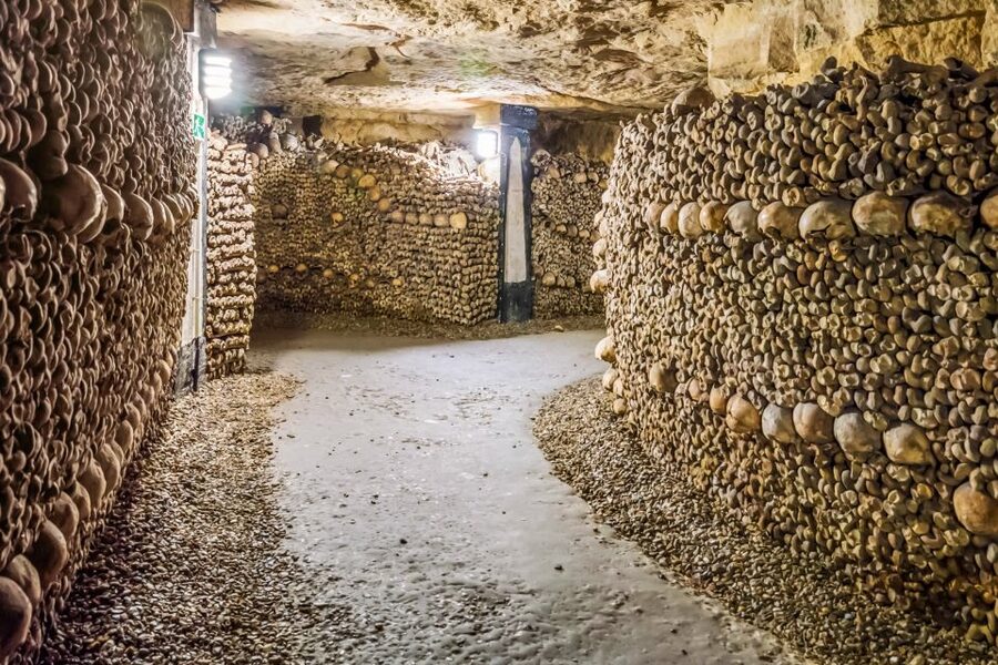 Paris: Catacombs Restricted Access Tour - Key points