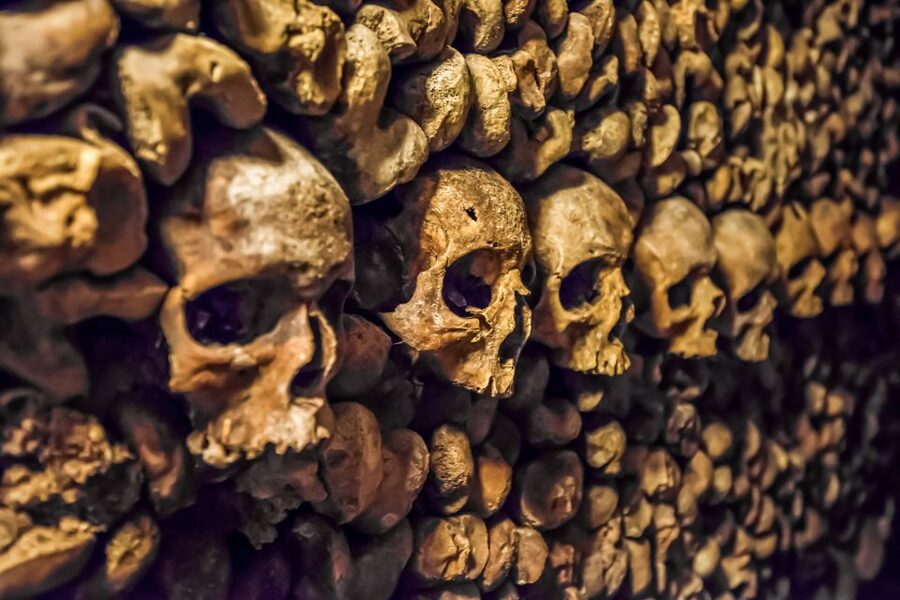 Paris: Catacombs Restricted Access Tour - Entering the Catacombs at Place Denfert Rochereau