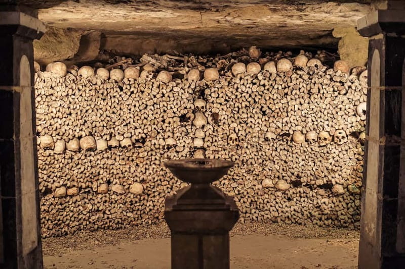 Paris: Catacombs Special Access Tour - Timing Tips: Choose the Six-Person Start if You Can
