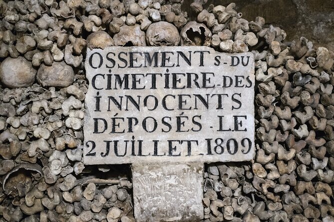 Paris: Catacombs Tour with Restricted Areas - The 1.5-Hour Catacombs Experience: What You’ll See and Feel