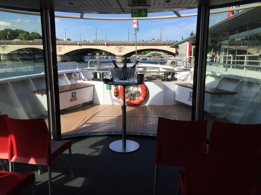 Paris: Champagne Tasting Cruise Departure from Eiffel Tower - A Practical Packing and Comfort Checklist