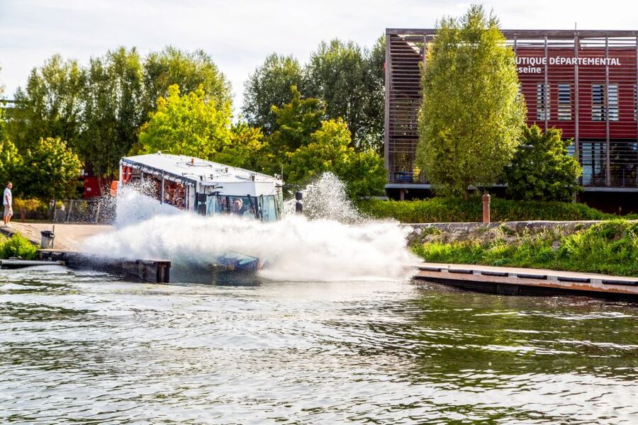 Paris: City and River Seine Tour on an Amphibious Bus - Should you book this Paris amphibious bus tour