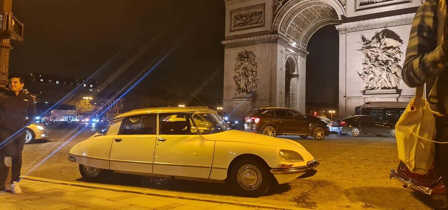 Paris: City Discovery Tour by Vintage Citroën DS Car - Should You Book This DS Tour in Paris?