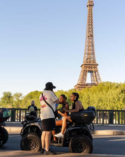 Paris: City Highlights Guided Quad Tour - Eiffel Tower and Arc de Triomphe stops: where the photos become the memory