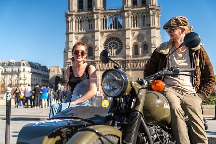 Paris: City Highlights Tour by Vintage Sidecar - Why a vintage sidecar turns the Paris highlights into something personal