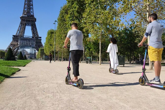 Paris City Tour by E-Scooter with Fun Guide (Small groups) - Champs-Élysées to Arc de Triomphe: Big-Boulevard Paris