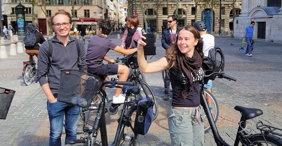 Paris: City Treasures Bike Tour - The Seine car-free stretch: where photos and people watching happen