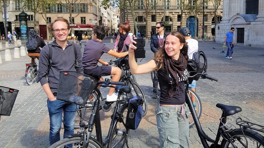 Paris: City Treasures Bike Tour - City Hall to Île de la Cité: the old Paris backbone by bike