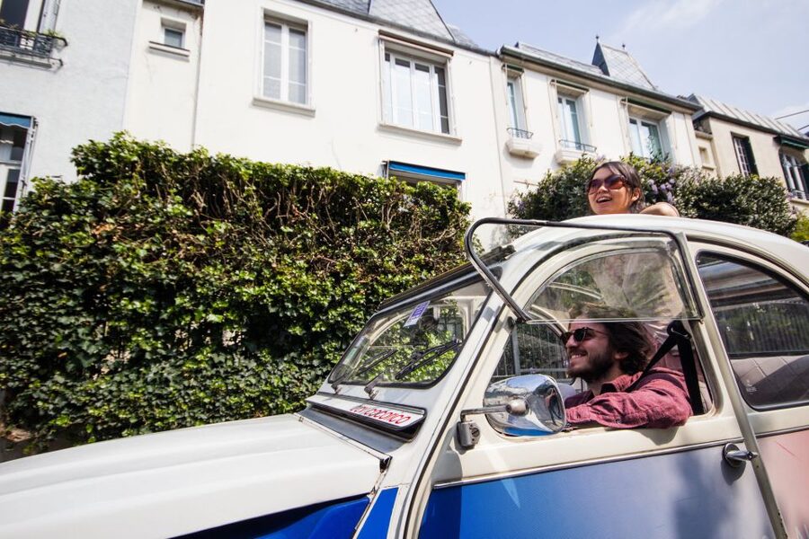 Paris: Classic Sites Tour by Vintage Citroen 2CV - Left Bank Stops: Quai des Grands Augustins and Musée d’Orsay