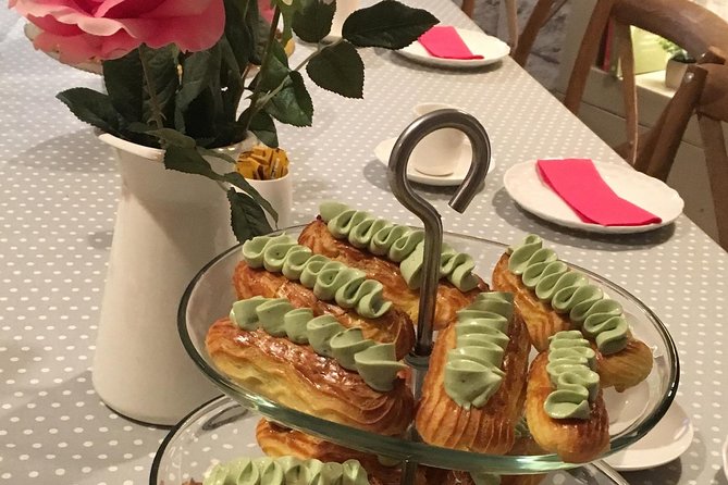 Paris Cooking Class: Chocolate Éclairs and Cream Puffs - Le Foodist, and why this class works for non-experts