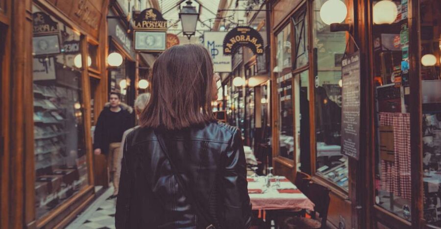 Paris: Covered Passages Walking Tour - Passage Choiseul and the Glass Roof Photo Moment