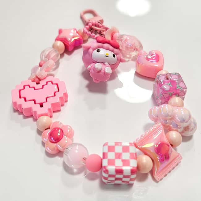 Paris: Create your phone strap, bag or keychain - Key things that make this Paris craft workshop worth your time