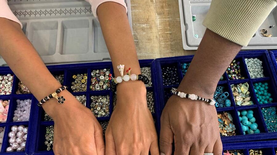 Paris: Custom Souvenir Bracelet Workshop - A 1-Hour Paris Craft Stop at Boutique My Nice Bracelet