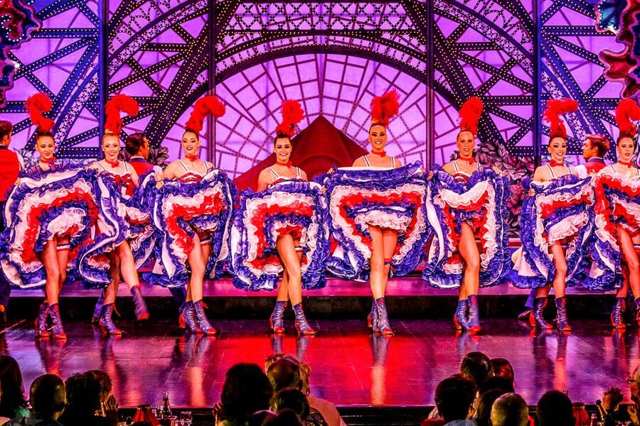 Paris: Dinner Show at the Moulin Rouge - Seating at Moulin Rouge: close can be thrilling, too close can be weird