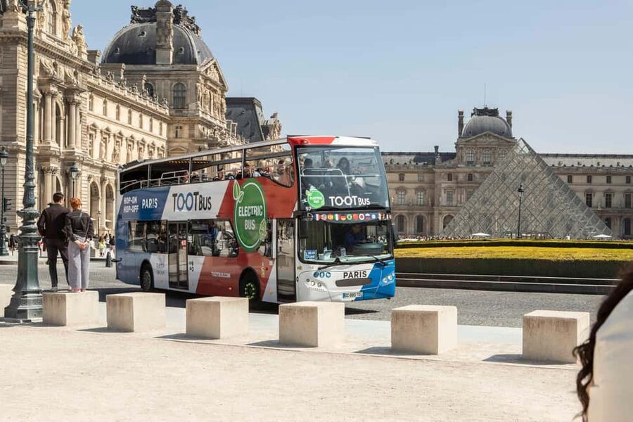 Paris: Discovery Hop-On Hop-Off and Paris by Night Tour - Key things to know before you ride