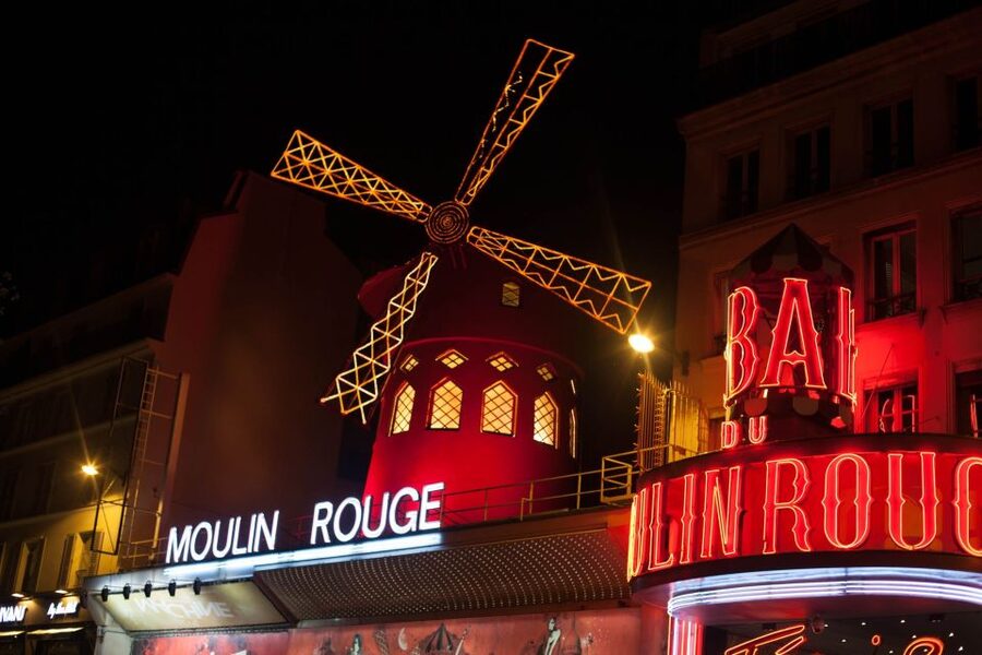 Paris: Discovery Hop-On Hop-Off and Paris by Night Tour - Timing and frequency: when you should ride to avoid wasted hours