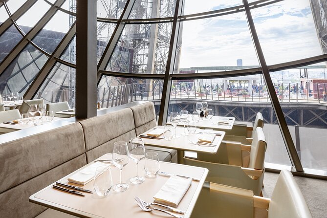 Paris Early Evening Dinner at Eiffel Tower's Madame Brasserie - The pacing problem: when the experience feels rushed