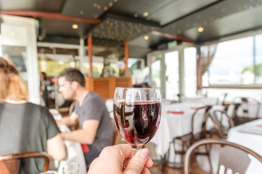 Paris: Early Evening Dinner Cruise on the River Seine - Should You Book This Early Evening Dinner Cruise on the Seine?