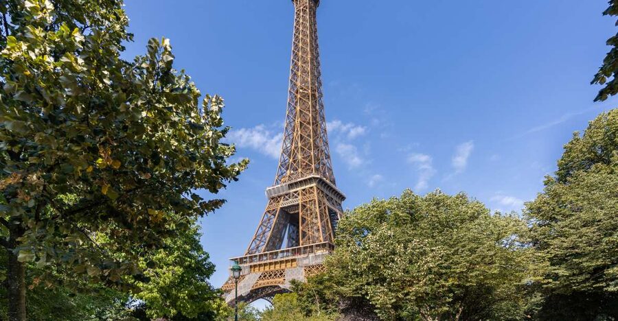 Paris: Eiffel Tower 2nd Floor or Summit Access - Price and value: is $69 a good deal for this Eiffel Tower access?