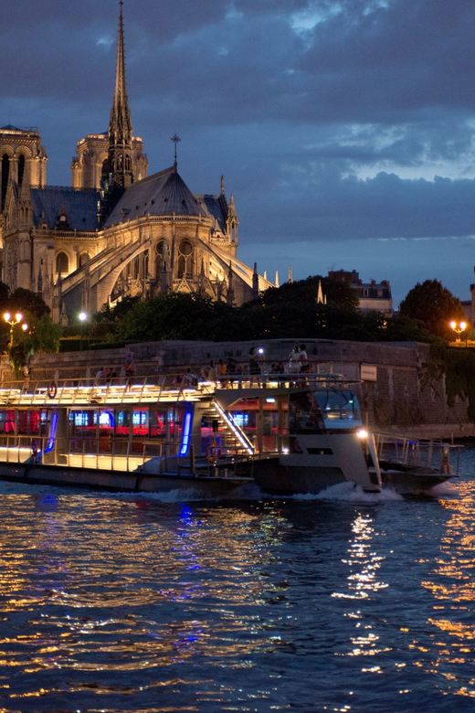 Paris: Eiffel Tower Dinner Cruise with a Moulin Rouge Show - Logistics and value: why this package works for many visitors