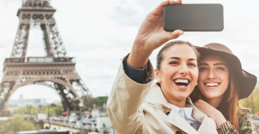 Paris: Eiffel Tower Hosted Tour, Seine Cruise and City Tour - Trocadéro Gardens and your first Eiffel Tower views