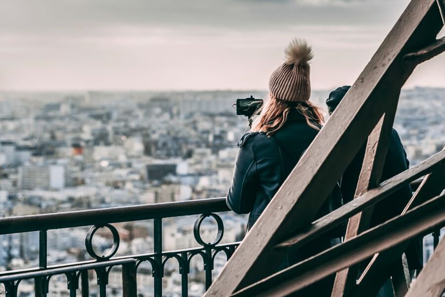 Paris: Eiffel Tower Stairs Climb to Level 2 & Summit Option - Getting to the meeting point near Avenue Elisée Reclus