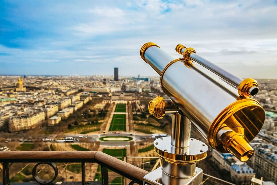 Paris: Eiffel Tower Tour with Summit or 2nd Floor Access - Inside the Tower: Dedicated Entrance, Quick Flow, Then Views