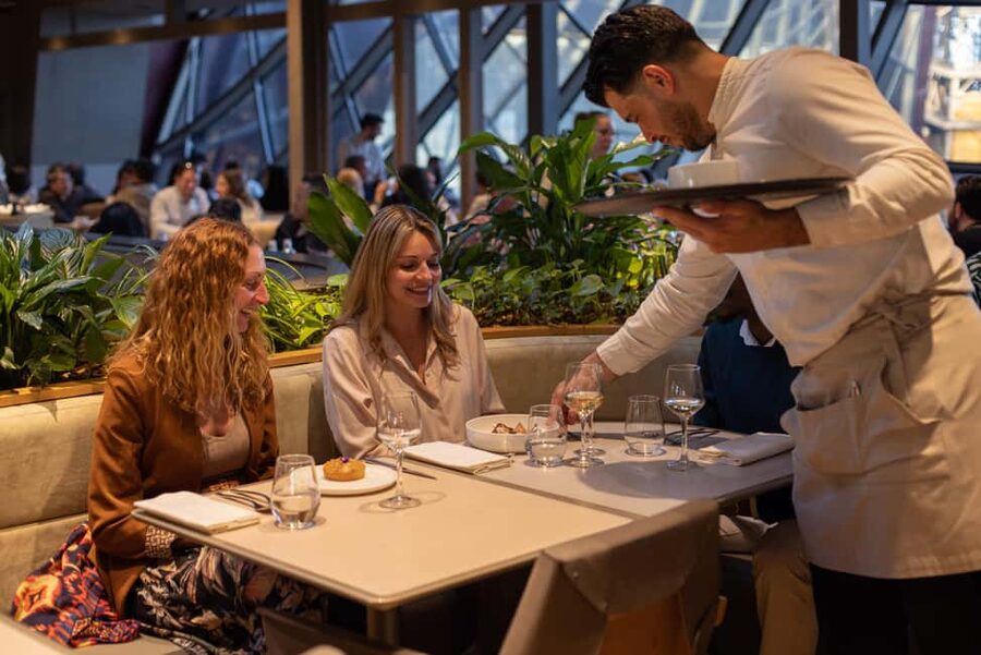 Paris: Elegant Dinner with Drinks in the Eiffel Tower - What makes Madame Brasserie on Eiffel Tower 1 special