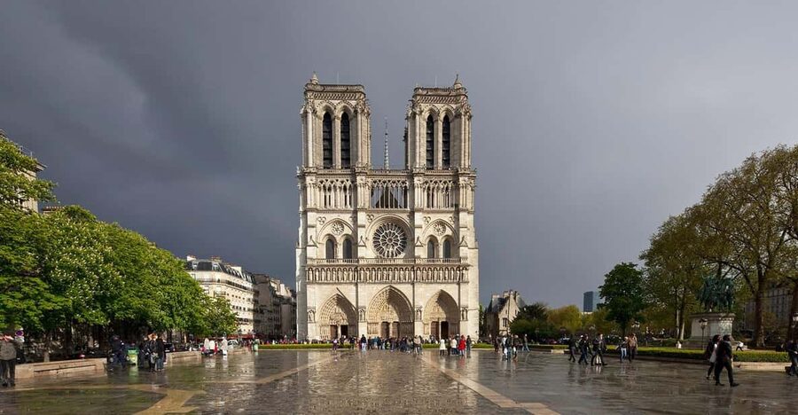 Paris: Eternal Notre-Dame VR Experience Ticket - Who This Is For (and Who Might Skip It)