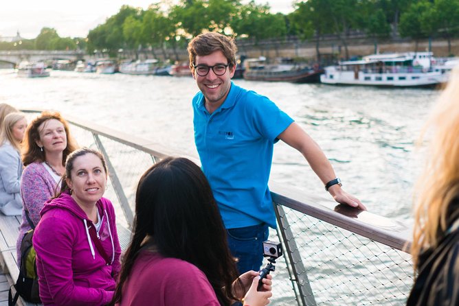Paris Evening Bike Tour with 1-hour Seine River Cruise - Getting Your Bike Fit and Settling Into the Pace