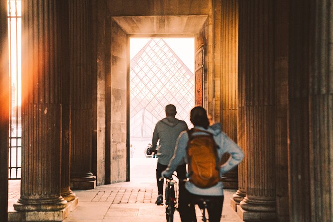 Paris Evening City of Lights Small Group Bike Tour & Boat Cruise - The bike route: Louvre lights, river views, and Eiffel close-ups