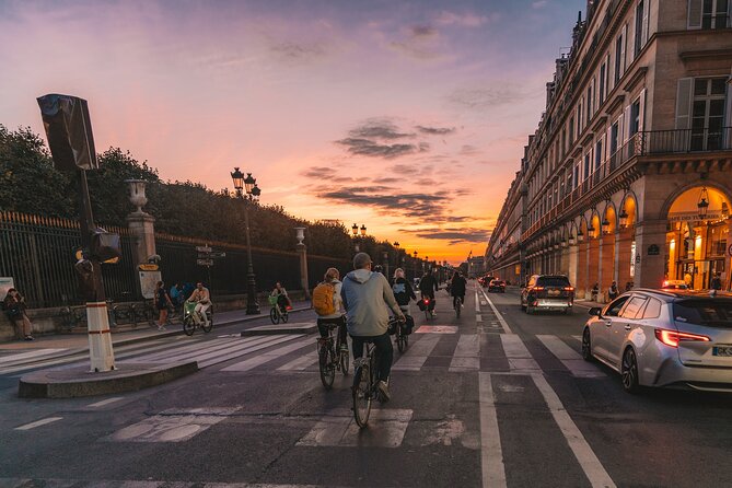 Paris Evening City of Lights Small Group Bike Tour & Boat Cruise - Who should book this Paris evening bike and boat tour