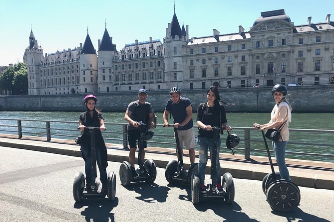 Paris: Experience Segway Top Highlights Small Group 2 Hours - Why a Paris Segway tour works so well for first-timers