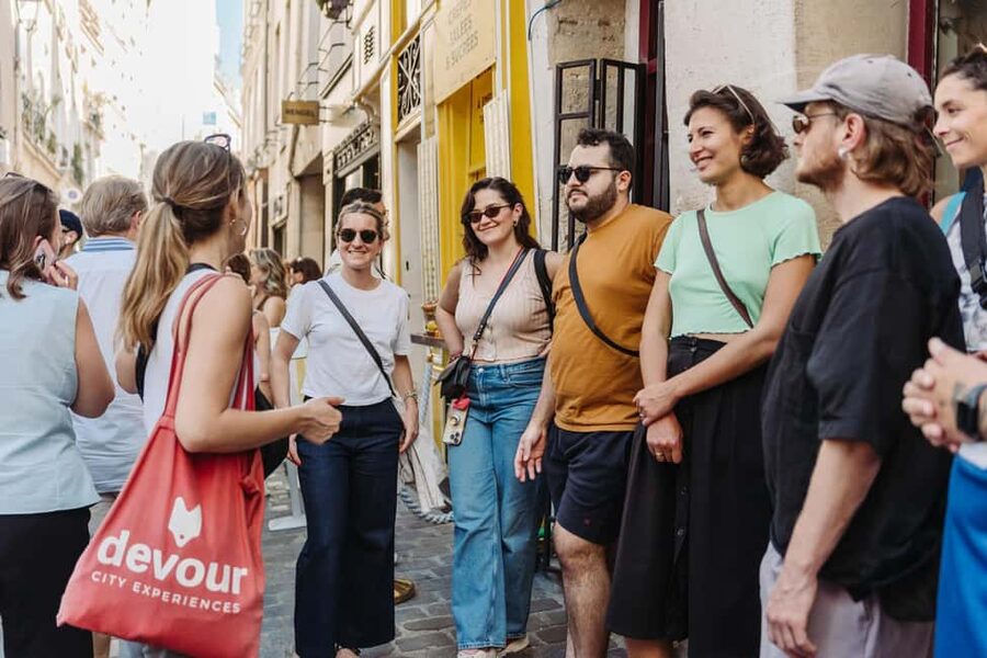 Paris: Food and Wine Tasting Walking Tour in Le Marais - Cheese flight at the cheesemaker, then natural wine with the owner