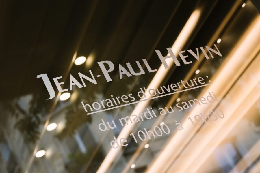 Paris: Food and Wine Tasting Walking Tour in Le Marais - La Boutique Jaune and the art of small French bites