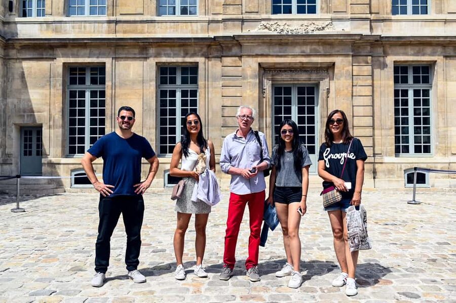 Paris: Food Tour in Le Marais with Tastings - What to Bring and How to Make the Most of It