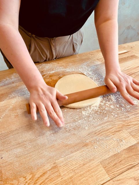Paris: French Croissant Baking Class with a Chef - Who should book this croissant class