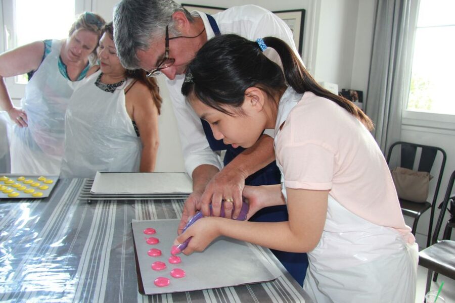 Paris: French Macarons Baking Class with a Parisian Chef - Who should book this class, and who might want to skip it
