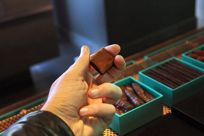 Paris French Sweets Tasting Tour with Pastries and Chocolates - Comfort and Timing Tips So You Enjoy It More