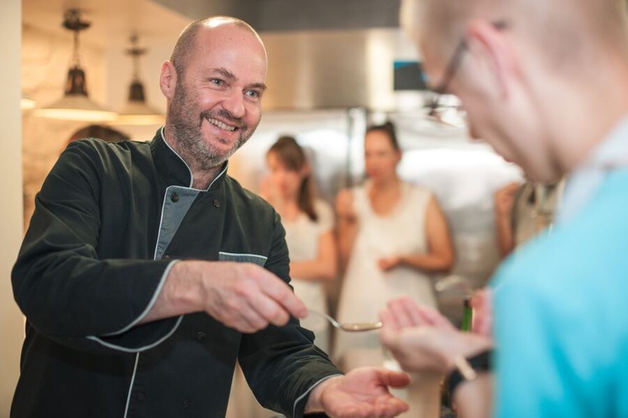 Paris: Full-Day Cooking Class with 3-Course Lunch - Should you book this French cooking class in Paris?
